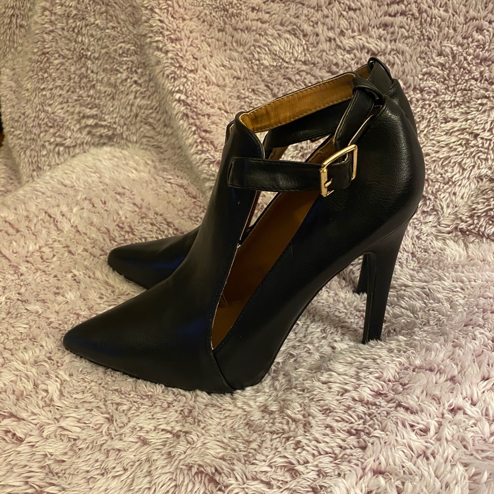 Black heels